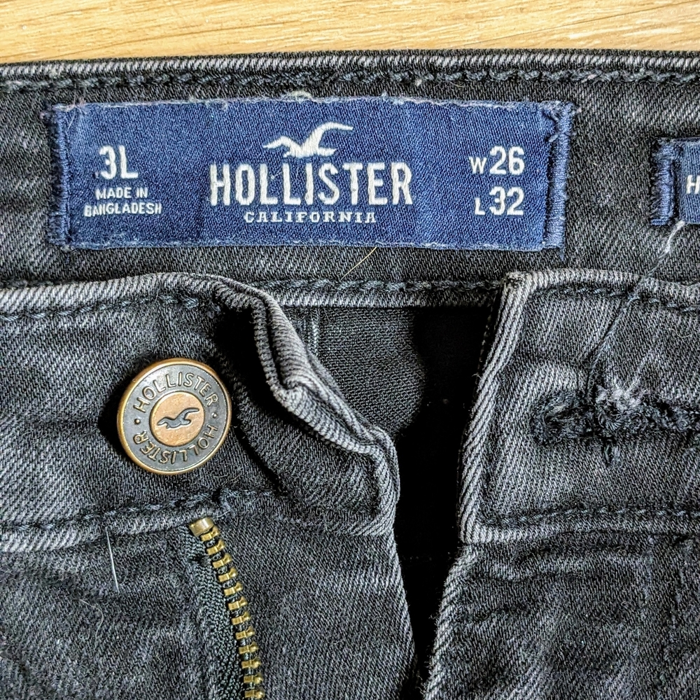 Hollister high-rise super skinny jeans